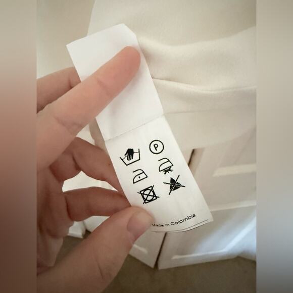 NWT BHLDN Zeta Erika Top Ivory White Long Sleeve Pearl Blouse Size 10 - Picture 6 of 9